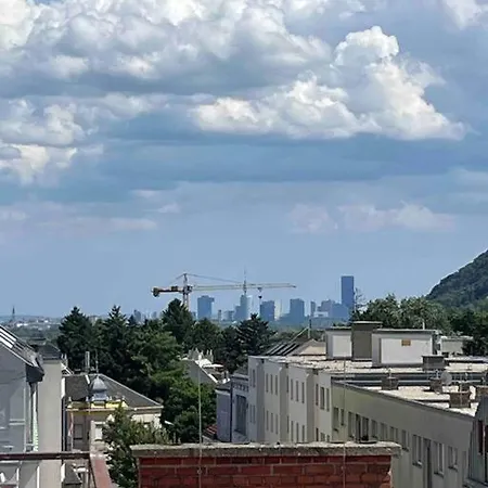 Rooftop - Vienna View 克洛斯特新堡